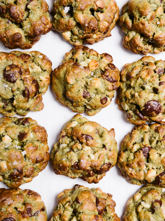 Green Giant - Matcha Almond White & Chocolate Chip Cookie