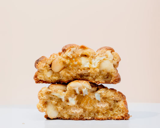 Return of the Mac - White Chocolate Macadamia Nut Cookie